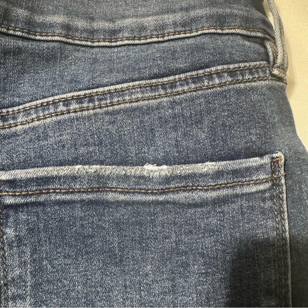 Bootlegger Brody Jeans Shorts -2 Pairs (1 NWT) High Waisted Cuffed Size 29 - Picture 11 of 12
